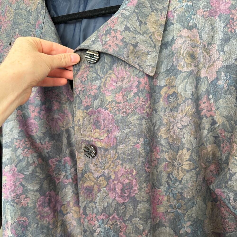 Vintage London Fog Floral Trench Coat Size 16 - Picture 7 of 10